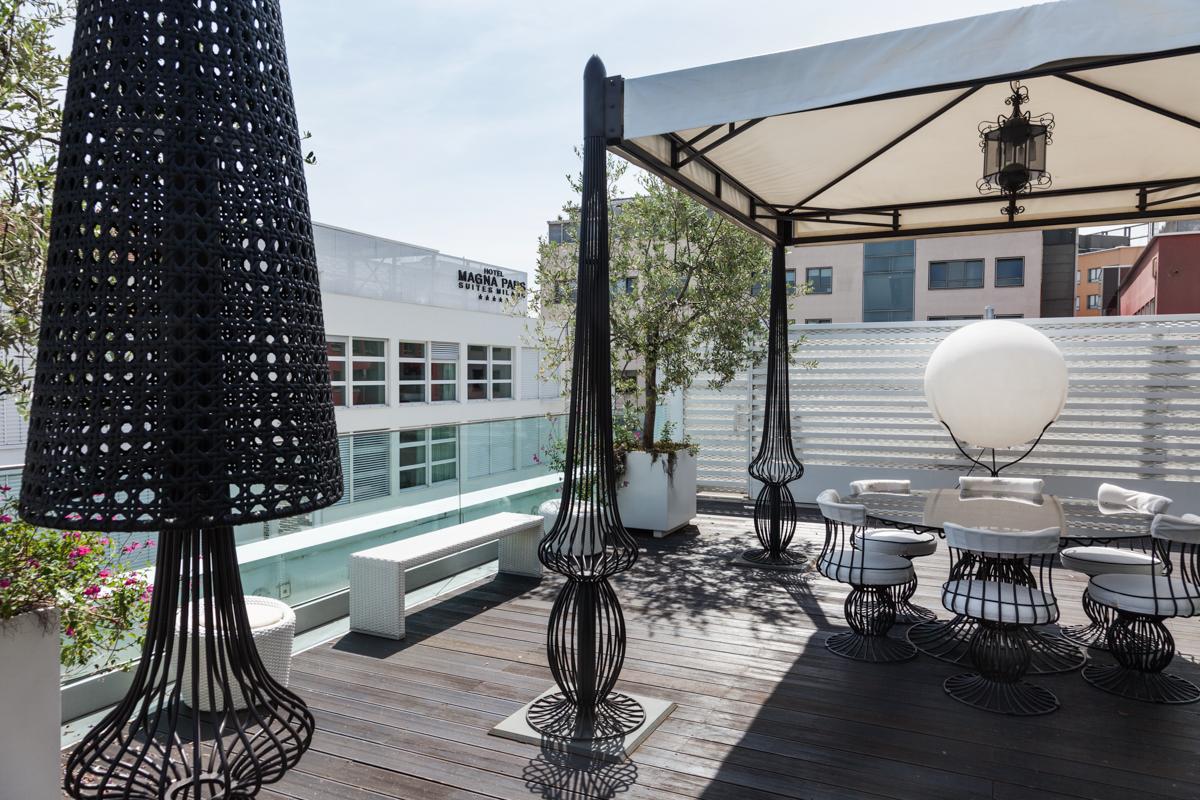 Magna Pars L'Hotel A Parfum, Small Luxury Hotels Of The World Milánó Kültér fotó Rooftop terrace